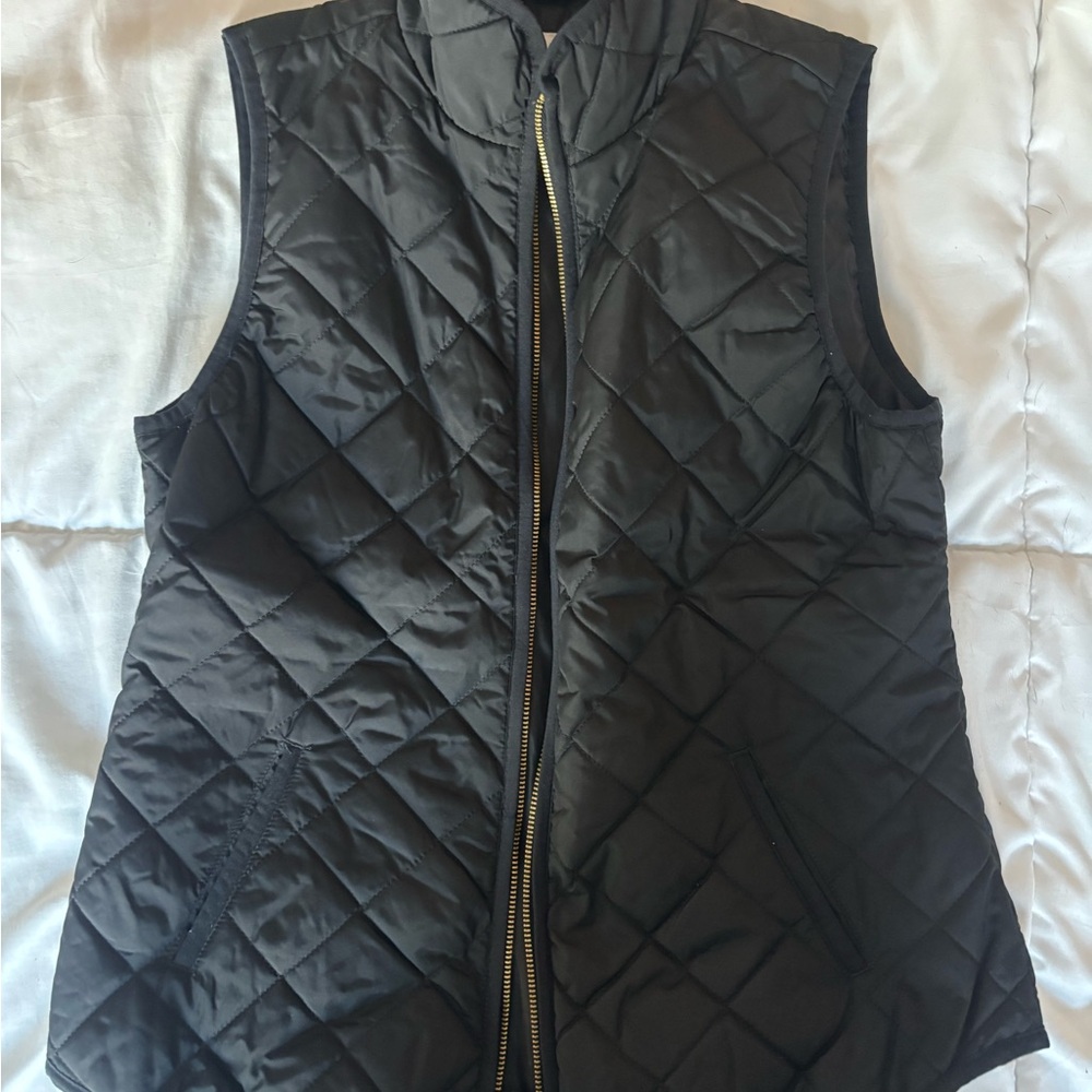 Old Navy Black Quilted Women's Vest Size Small